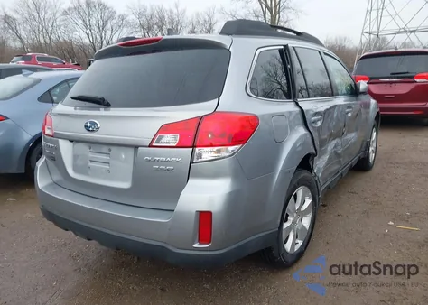 2011 Subaru Outback 3.6R Limited z USA, uszkodzony, nr VIN 4S4BRDLC9B2414442